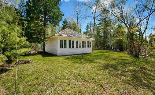 House in Charlevoix, Michigan, United States 1