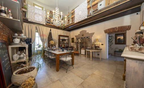 Country House in Villanova d'Asti, Piedmont, Italy 1