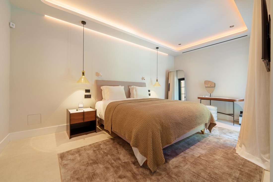 Villa in Puerto Banus, Marbella, Spain 5 - 16386676