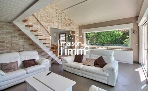 House in Douvaine, Auvergne-Rhône-Alpes, France 1