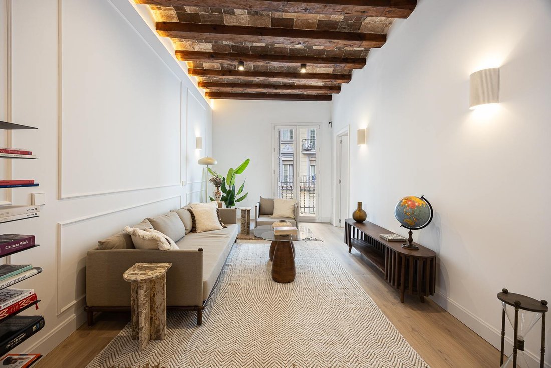 Apartment in Sants-Montjuic, Barcelona, Spain 2 - 18016625