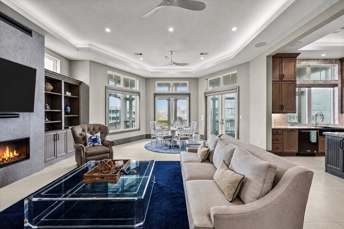 House in Galveston, Texas, United States 5 - 18018111