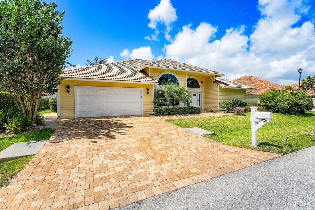 House in Tequesta, Florida, United States 2 - 18019966