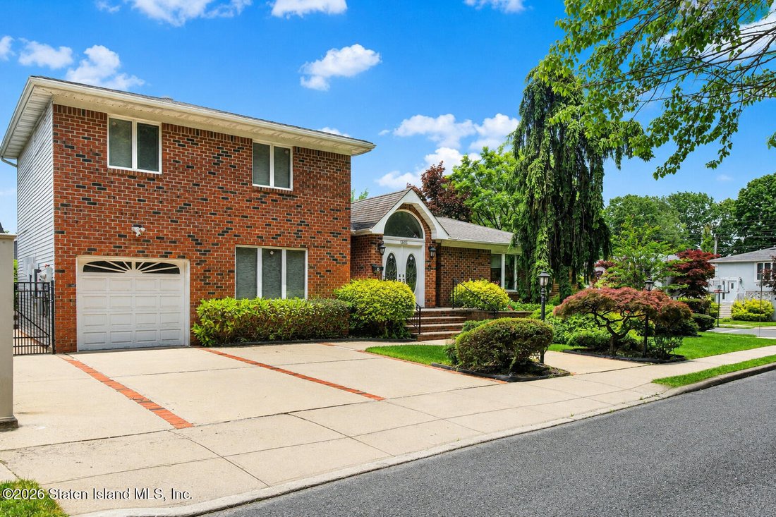 House in New York, New York, United States 1 - 16800710