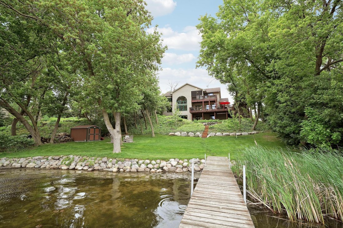 House in Victoria, Minnesota, United States 1 - 17753782