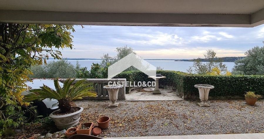 Villa in Padenghe sul Garda, Lombardy, Italy 2 - 18018924