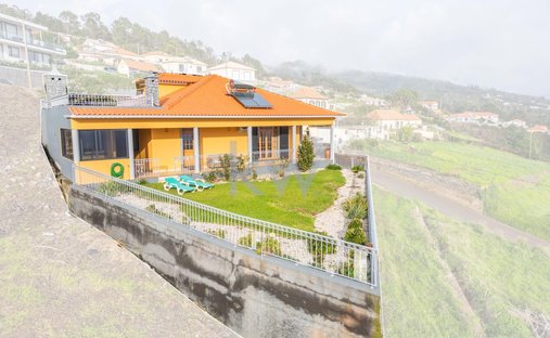 House in Prazeres, Madeira, Portugal 1