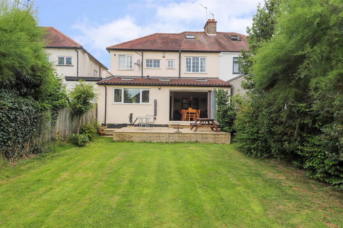 House in Eastcote, Hillingdon, England 3 - 18015733