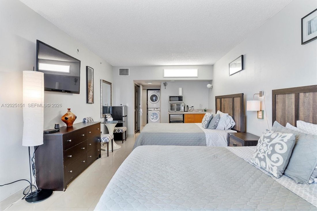 Condo in Sunny Isles Beach, Florida, United States 4 - 18016027