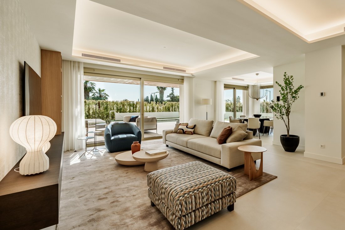 House in Marbella, Andalusia, Spain 2 - 16746355