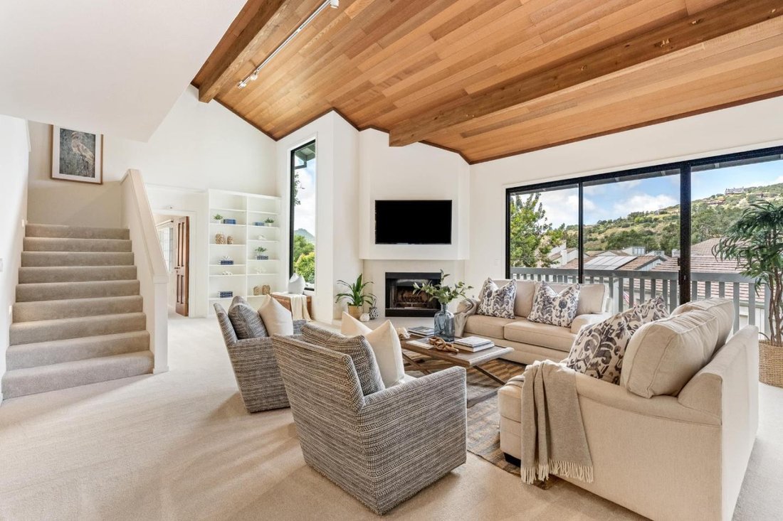 Condo in Carmel-by-the-Sea, California, United States 1 - 18019759