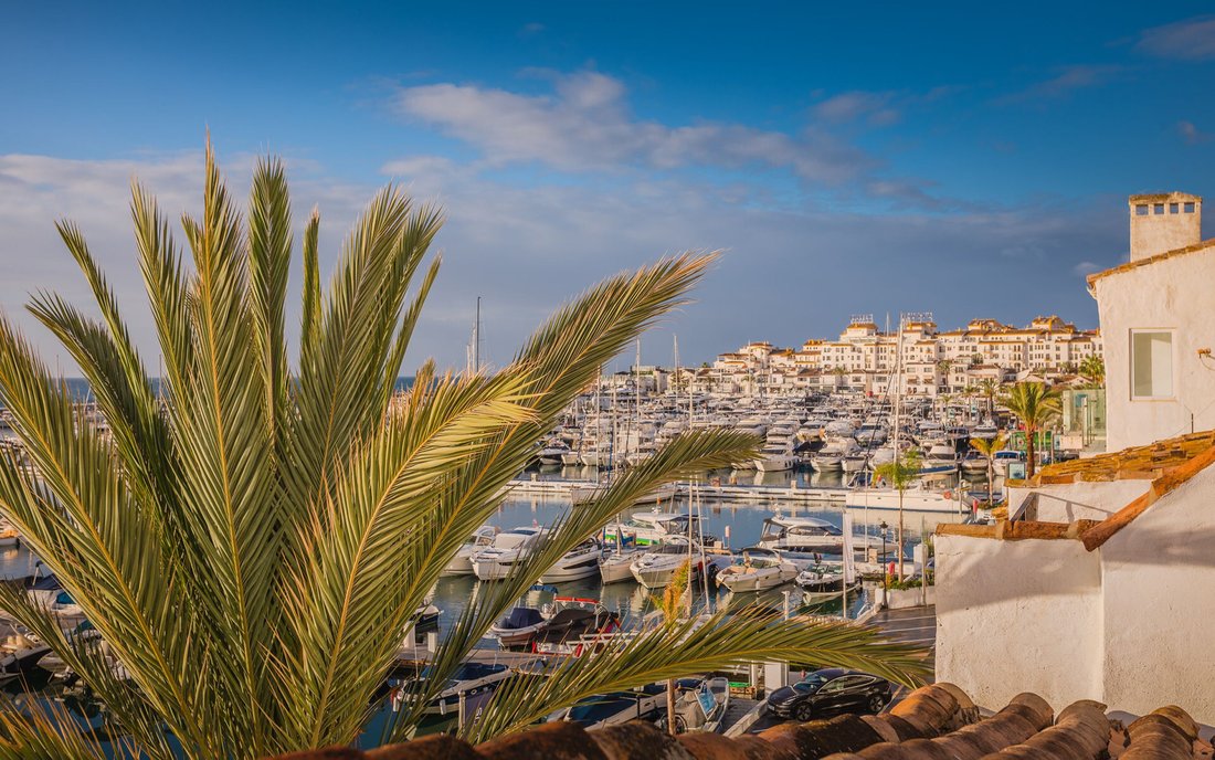 Penthouse in Puerto Banus, Marbella, Spain 4 - 17152376
