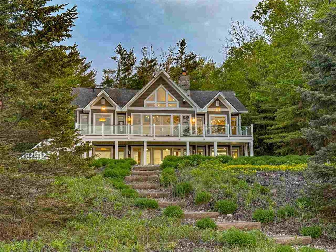 House in Petoskey, Michigan, United States 1 - 18017663