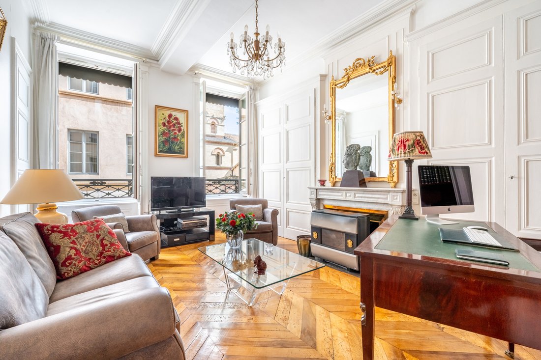 Apartment in Tête d'Or-Foch-Vitton, Lyon 6e Arrondissement, Lyon 1 - 18016367