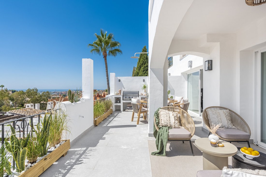 Apartment in Benahavis, Andalusia, Spain 4 - 12247530