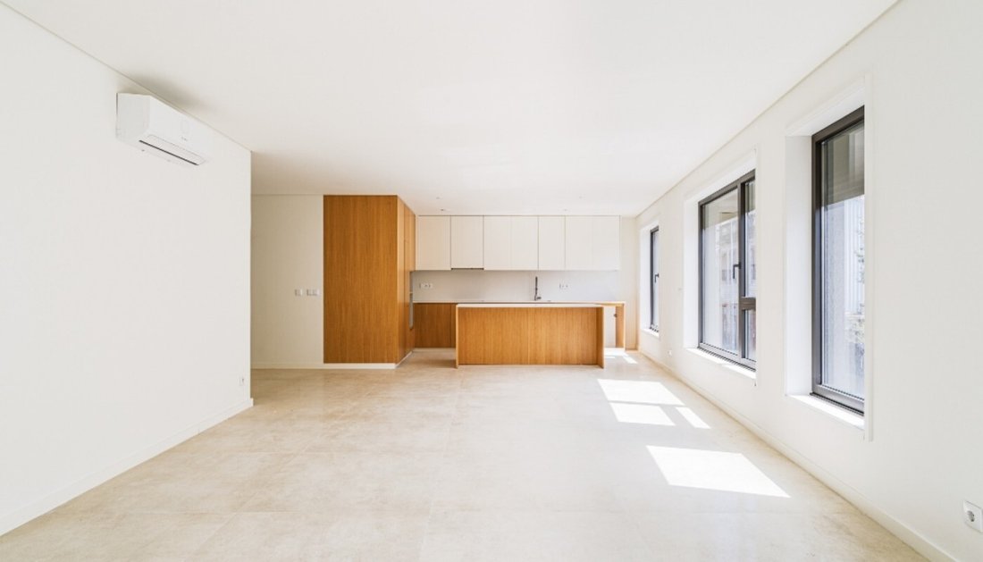 Apartment in Cedofeita, Santo Ildefonso, Se, Miragaia, Sao Nicolau e Vitoria, Porto District, Portugal 2 - 18017174