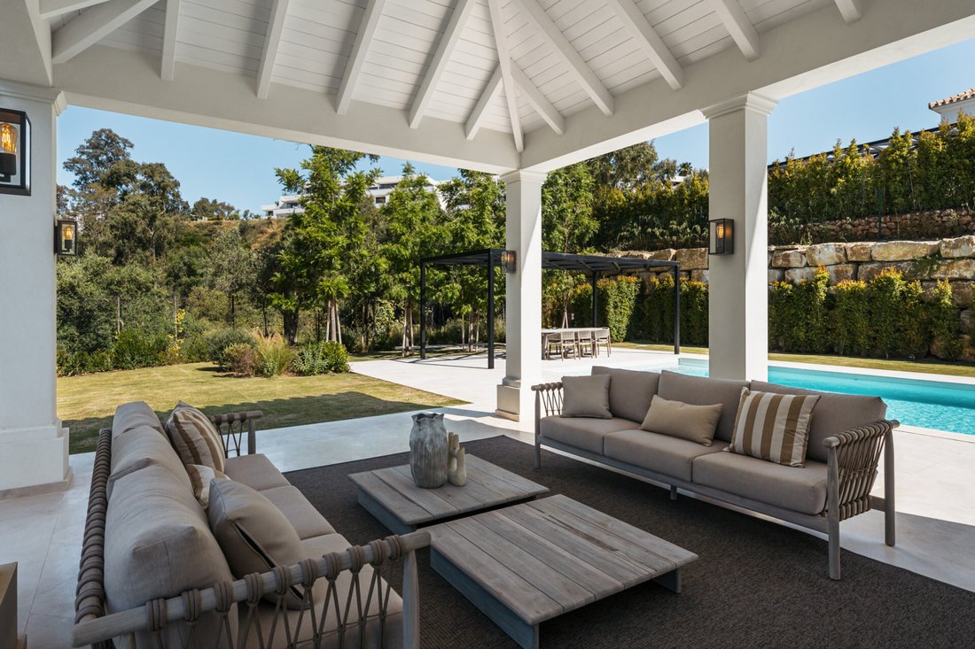 Villa in Nueva Andalucia, Marbella, Spain 4 - 16798274