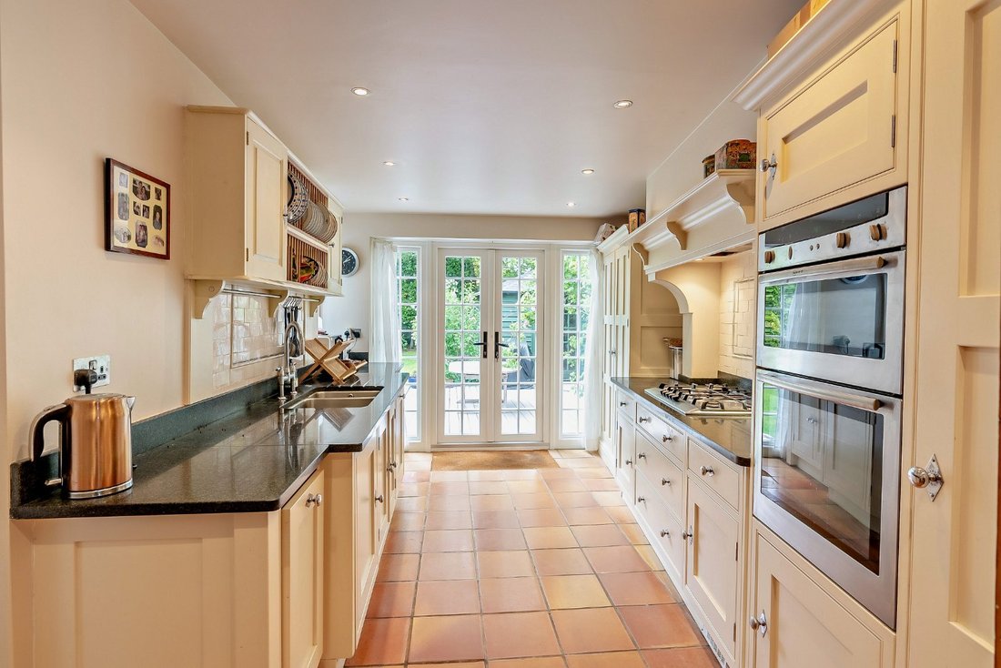 Haus in Chalfont St Peter, England 3 - 18016648