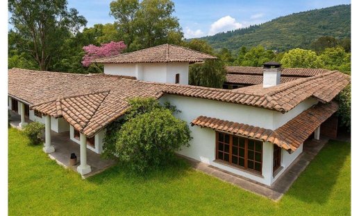 Terreno en Quito, Pichincha, Ecuador 1