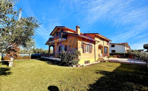Villa a Lanciano, Abruzzo, Italia 1