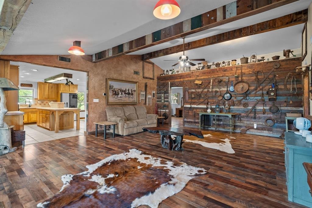House in Weatherford, Texas, United States 5 - 18020076