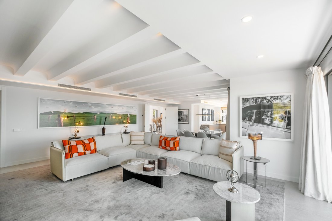 Villa in Sierra Blanca, Marbella, Spain 3 - 12486041