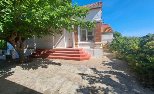House in Cooperative, Agde, France 1
