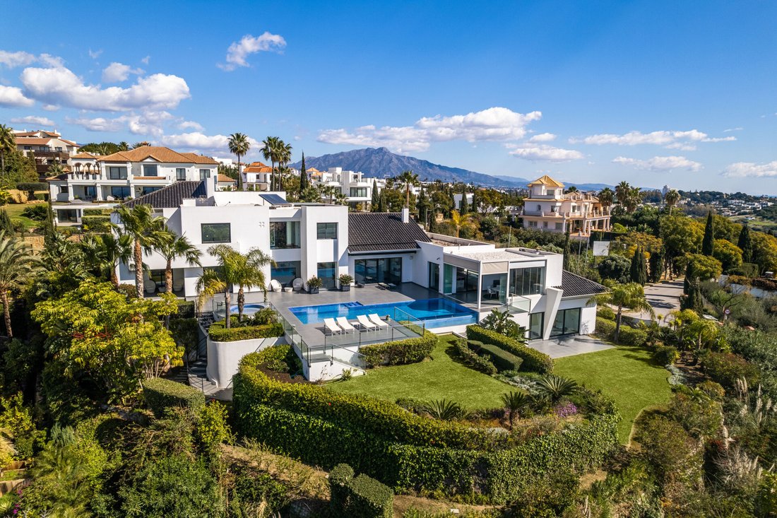 Villa in Benahavis, Andalusia, Spain 1 - 13166225