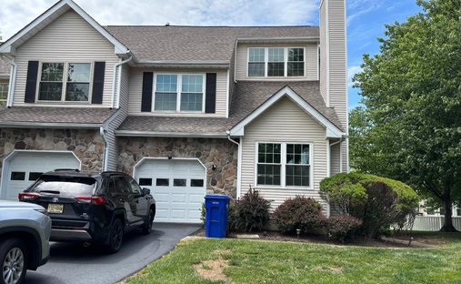 House in North Brunswick Township, New Jersey, United States 1