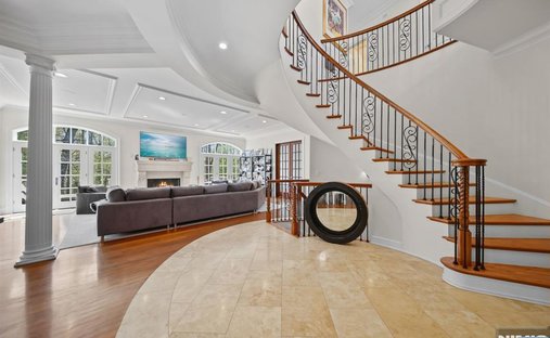 Townhouse in Demarest, New Jersey, United States 1
