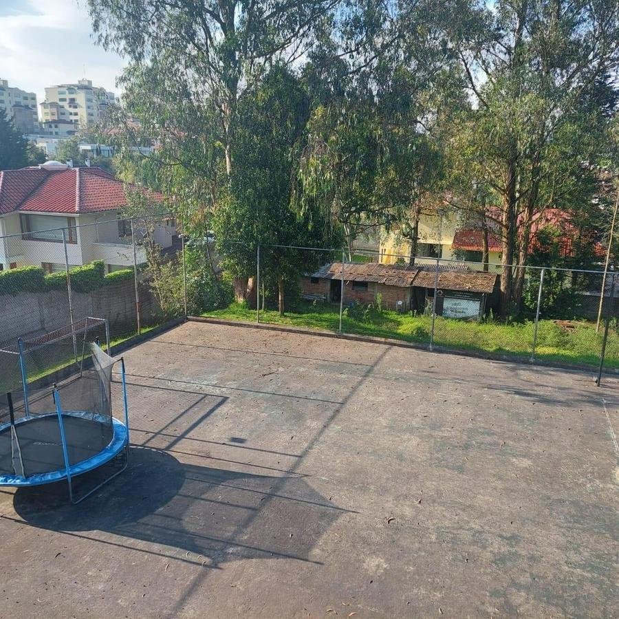 Land in Quito, Pichincha, Ecuador 5 - 18016737