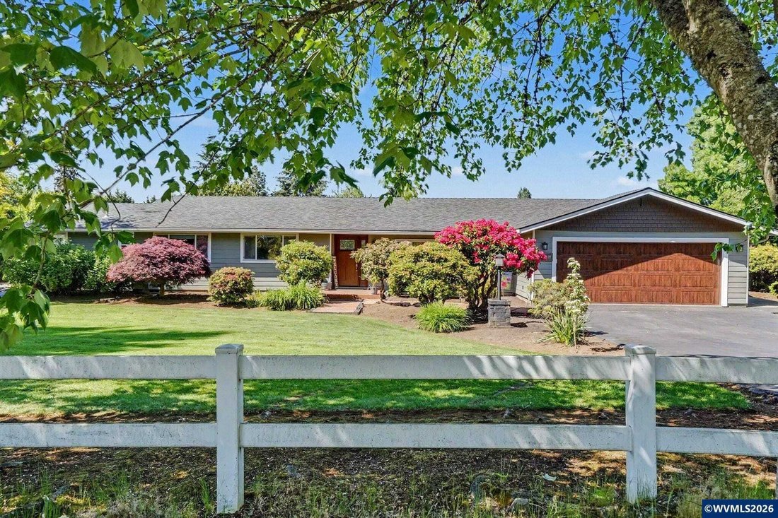 Maison à Salem, Oregon, États-Unis 1 - 18020712