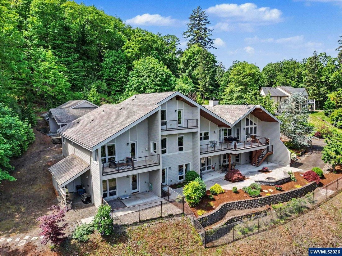 House in Salem, Oregon, United States 1 - 18020533