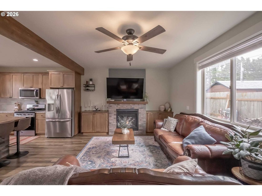 House in Lincoln City, Oregon, United States 5 - 18020632