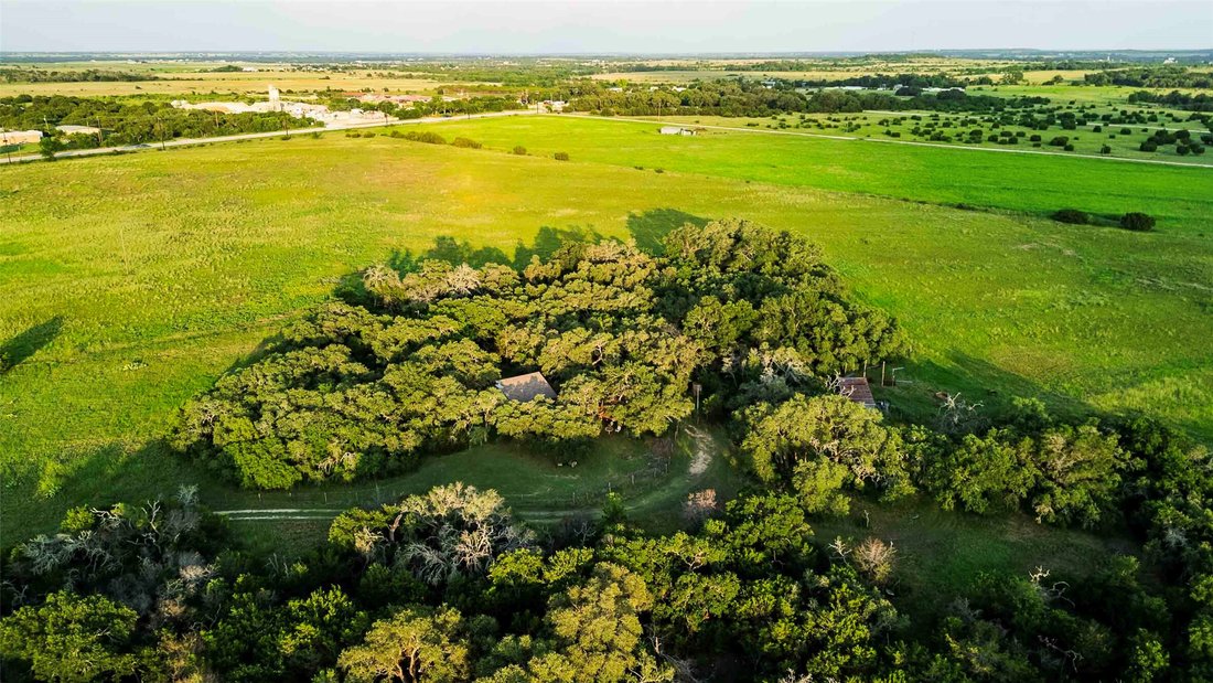 Farm Ranch in Florence, Texas, United States 3 - 15818649