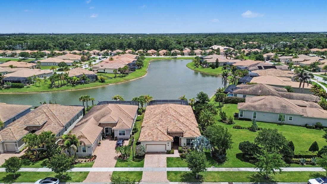 House in Port St. Lucie, Florida, United States 3 - 17677204