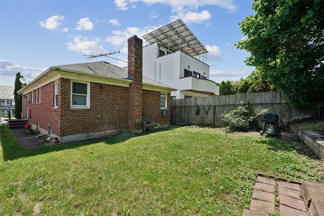 House in New York, New York, United States 3 - 18016247