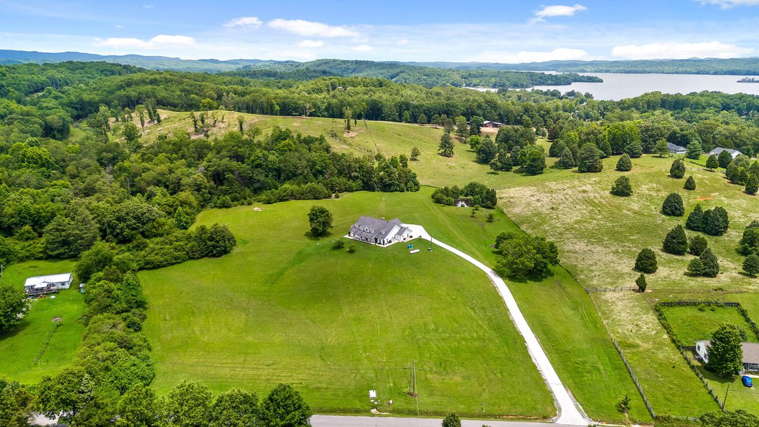 Farm Ranch in Spring City, Tennessee, United States 4 - 18018277
