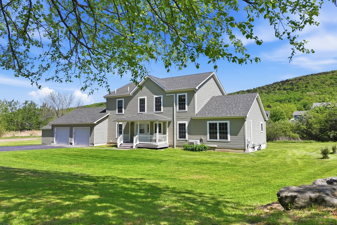 House in Saint Albans City, Vermont, United States 1 - 18019320