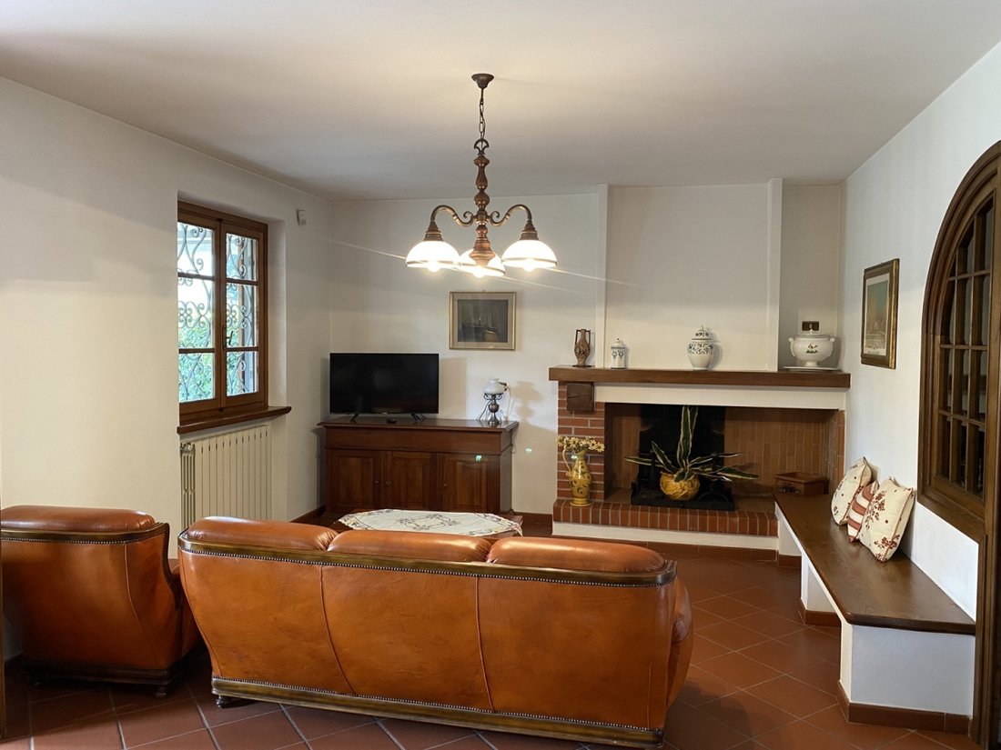 Villa in Camaiore, Tuscany, Italy 2 - 18017016