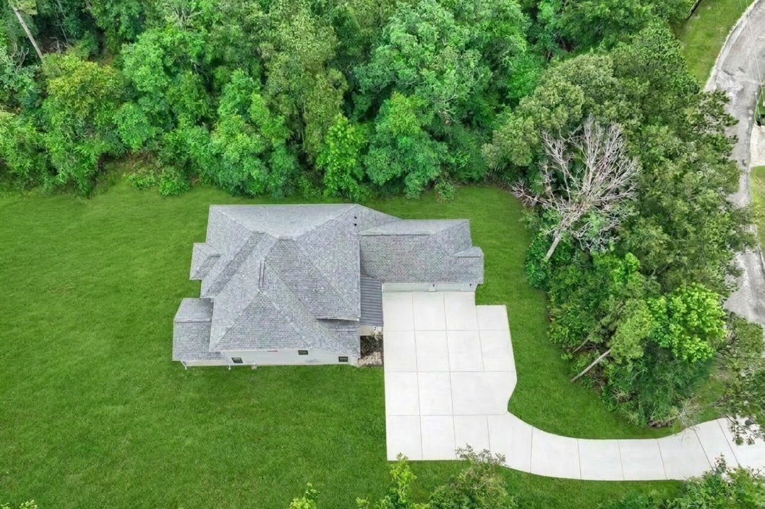 House in Conroe, Texas, United States 4 - 18017844