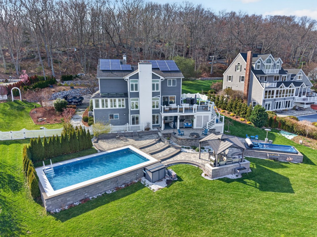 House in East Lyme, Connecticut, United States 1 - 18017451