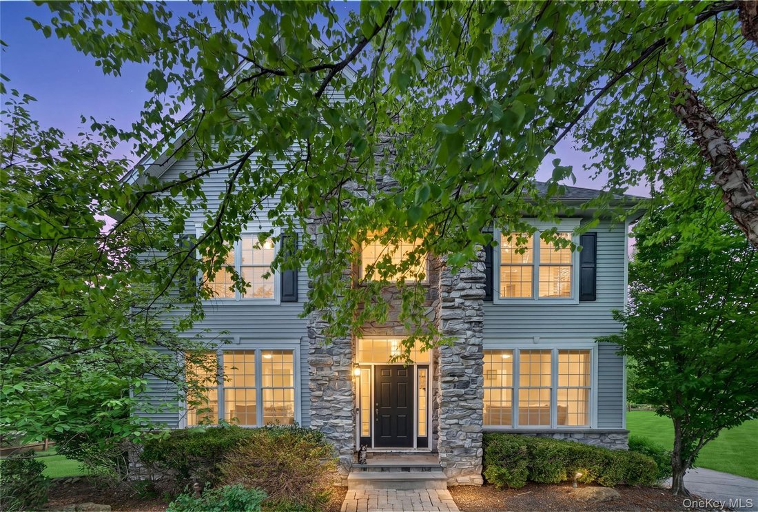 House in Woodbury, New York, United States 1 - 18020944