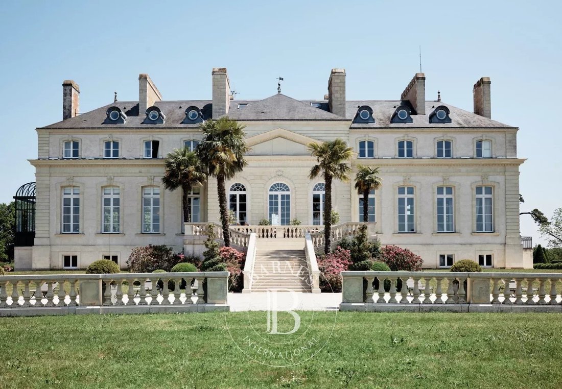 Castle in Tortière - Donatien, Nantes, France 5 - 18017171