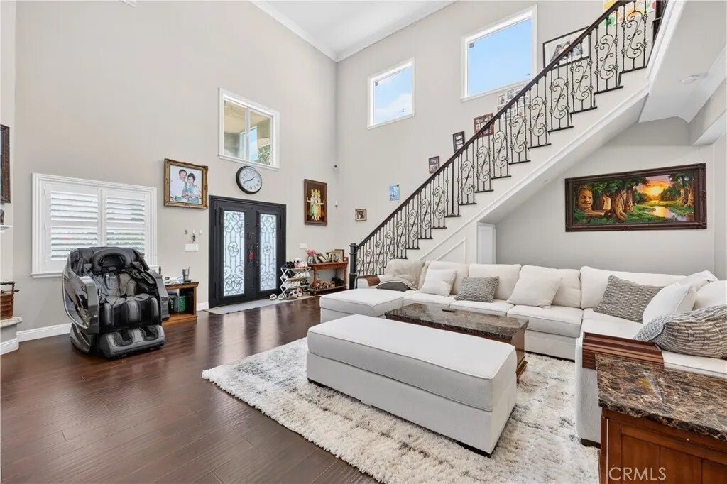 House in Signal Hill, California, United States 4 - 18016289