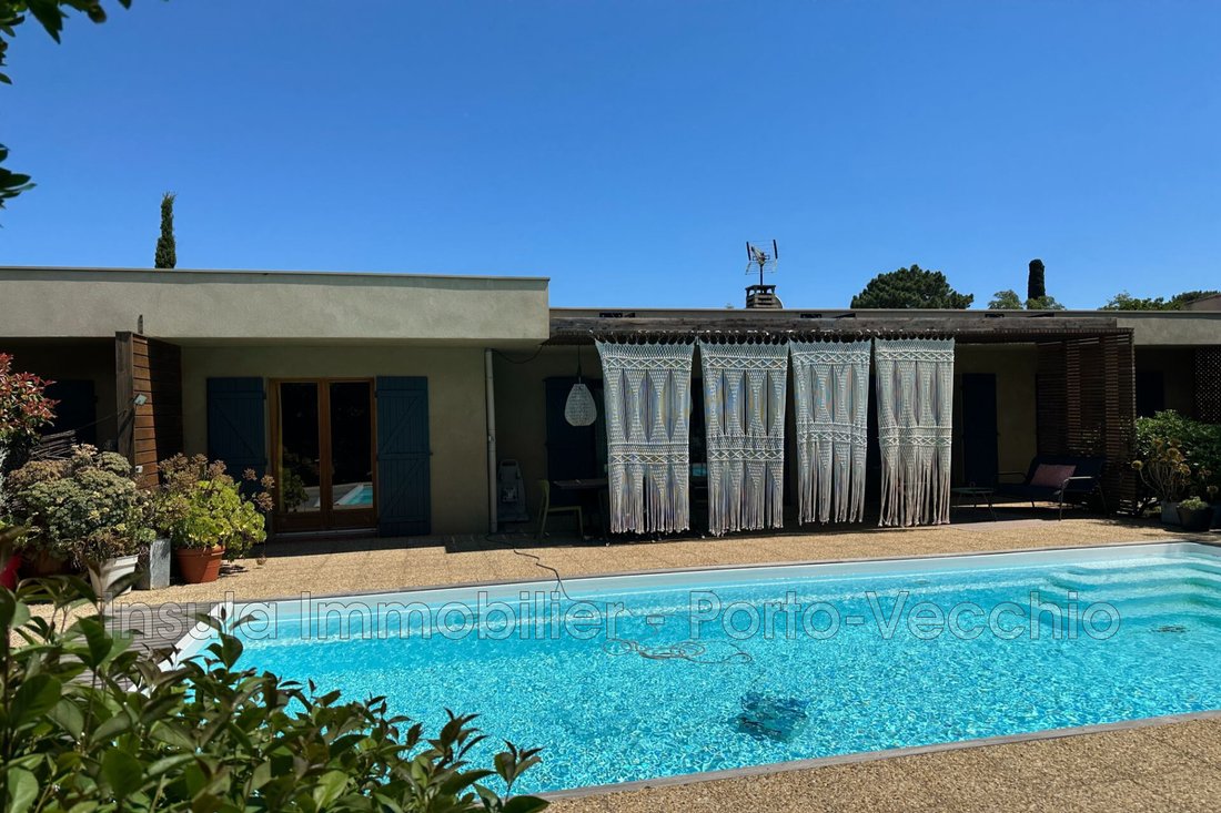 Villa in Porto-Vecchio, Corsica, France 5 - 18017380