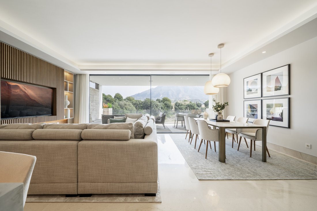 Apartment in Nueva Andalucia, Marbella, Spain 3 - 15993810
