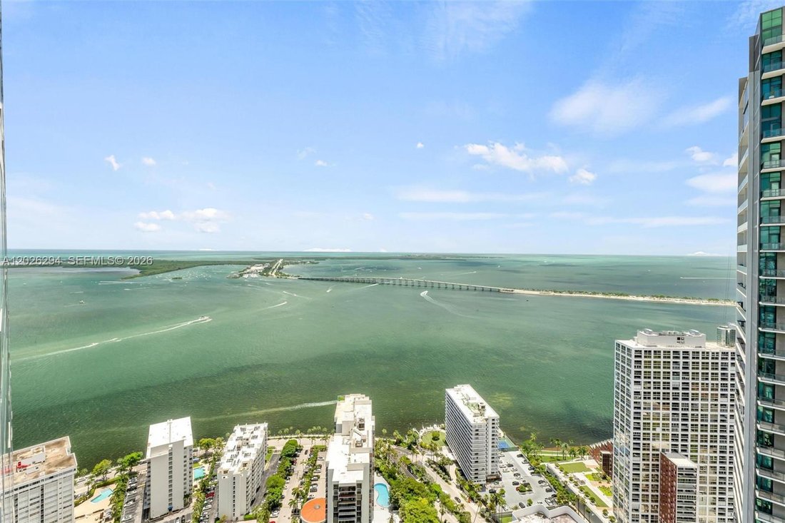 Condo in Miami, Florida, United States 1 - 18019242