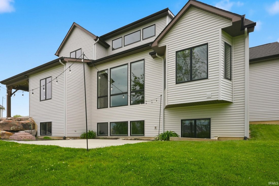 House in Huntertown, Indiana, United States 4 - 16763671