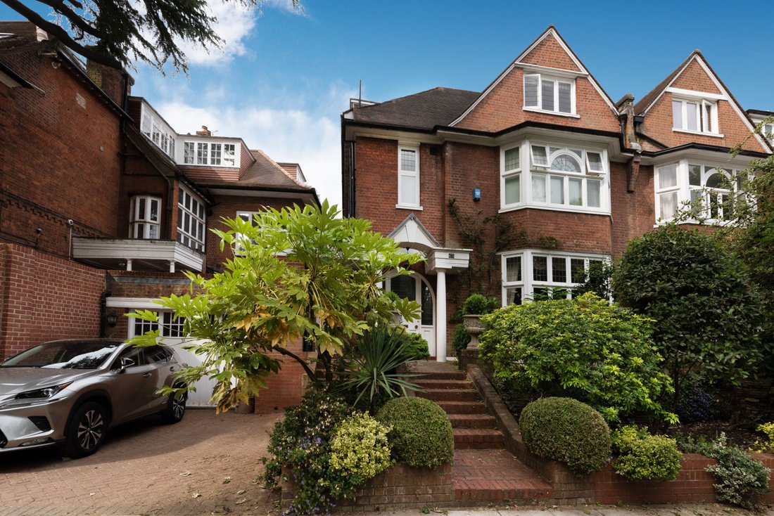 House in Hampstead, Camden, England 1 - 18016626